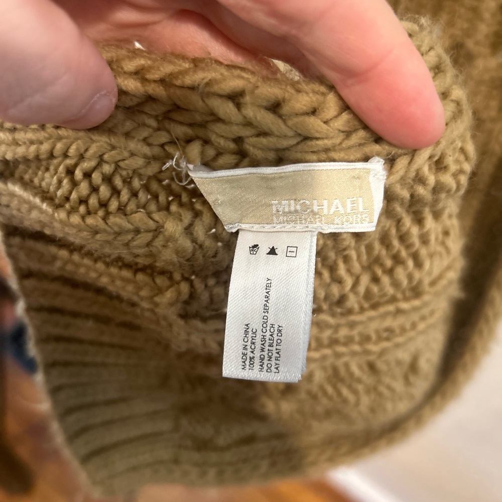 Michael kors scarf